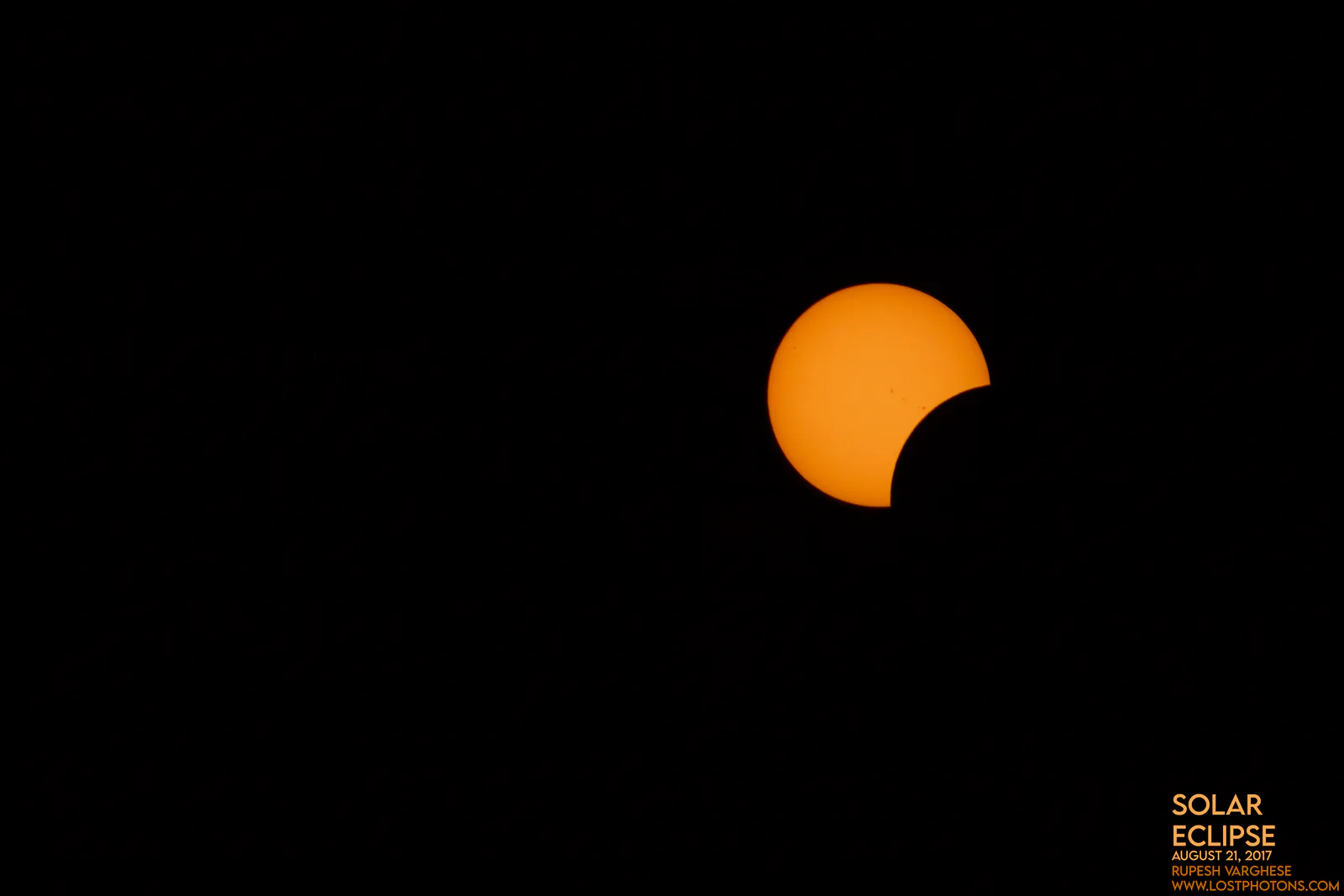 Solar Eclipse 2017 - Sequence frame 3 from the 2017 eclipse